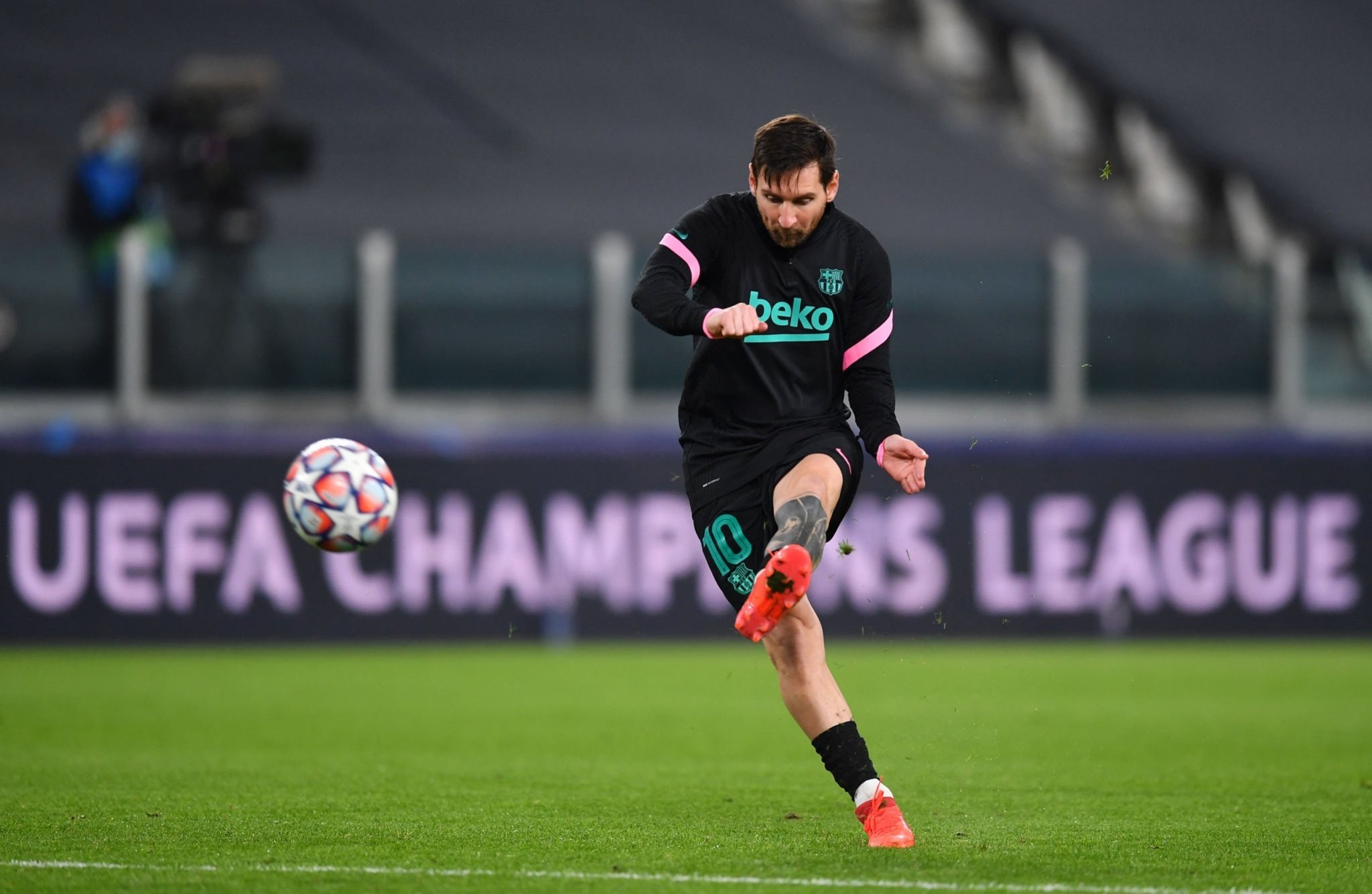 接打法更具 接打法更具