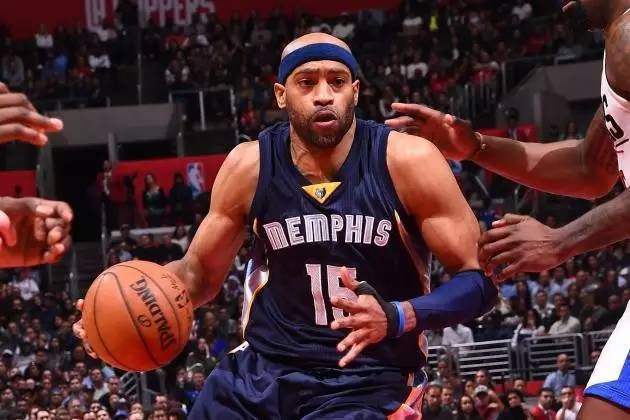 多名球员转 多名球员转