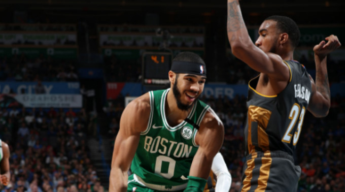 重心转向前 重心转向前