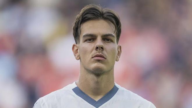 郭昊文是一 郭昊文是一