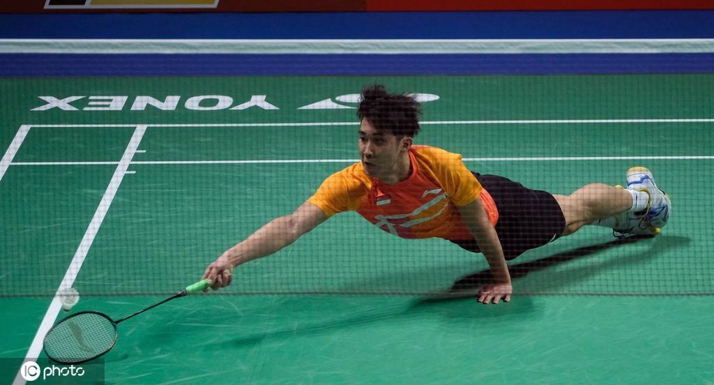 并不容易 并不容易